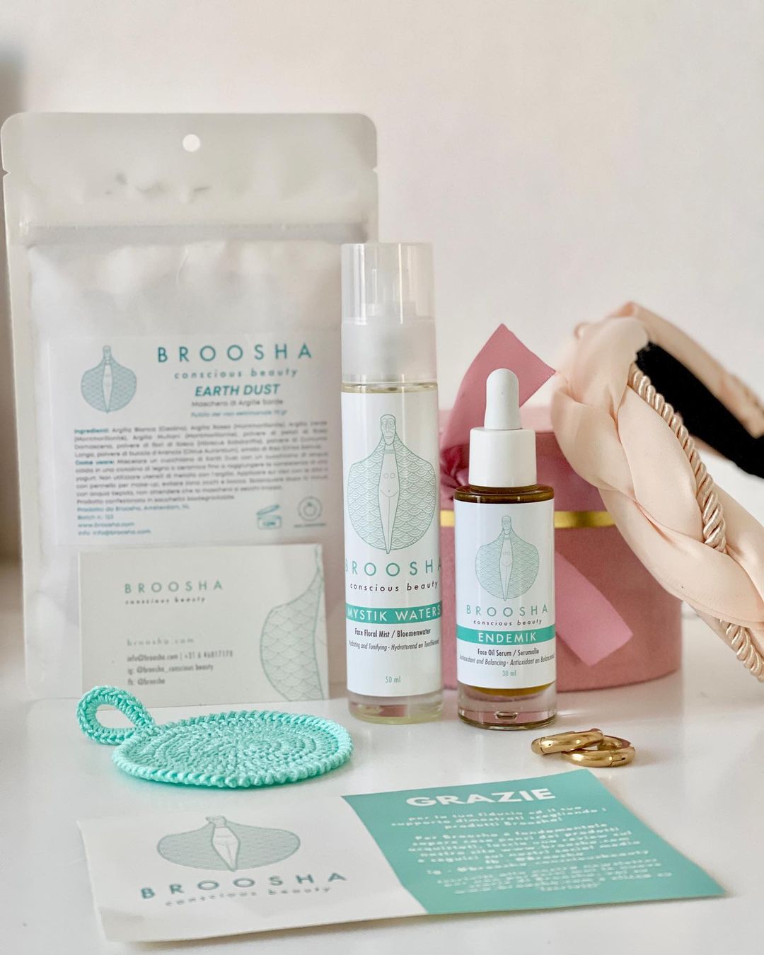 Set completo di Broosha